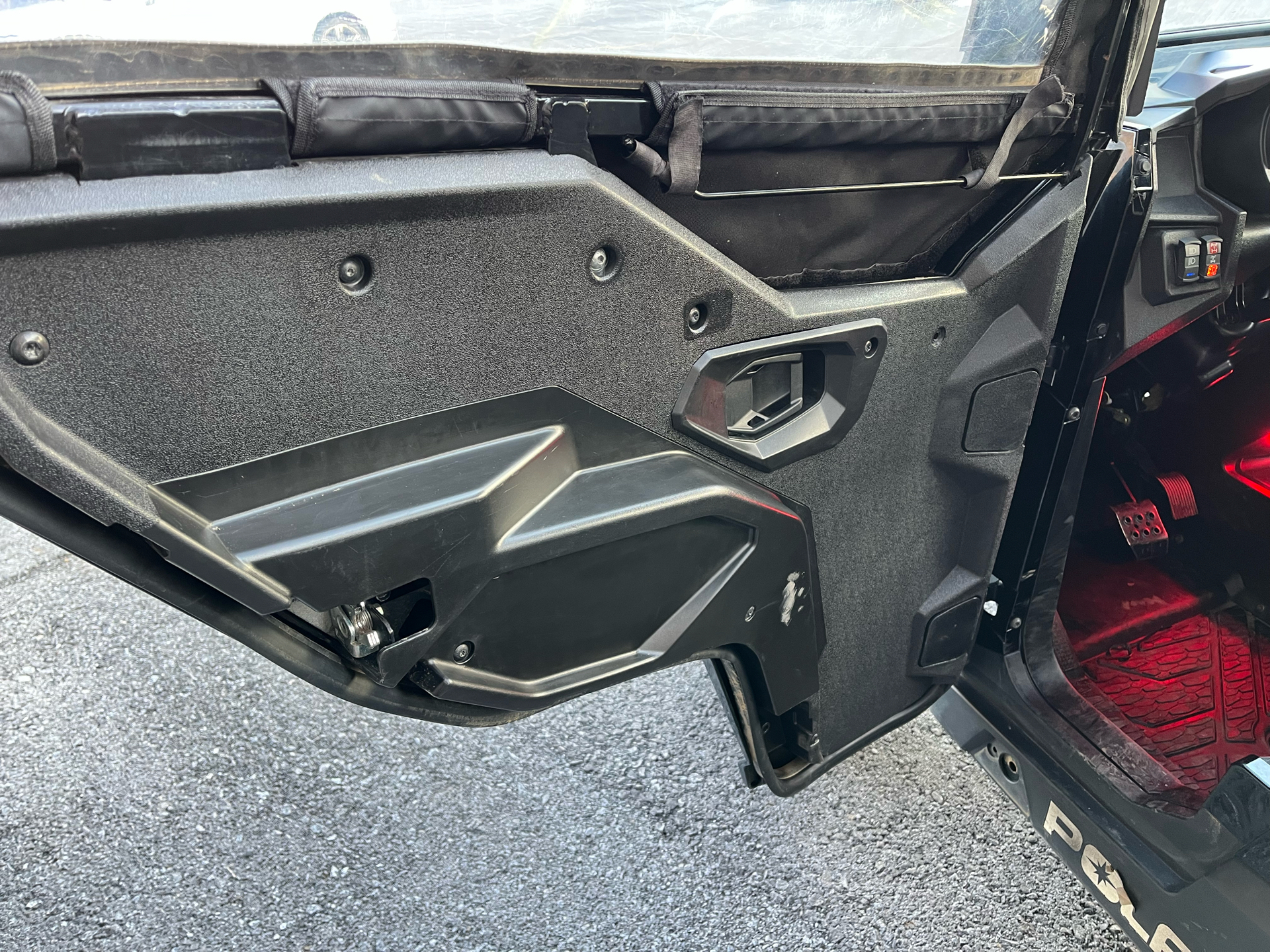Pre-Owned 2019 Polaris General 1000 EPS Ride Command Edition - Image 8