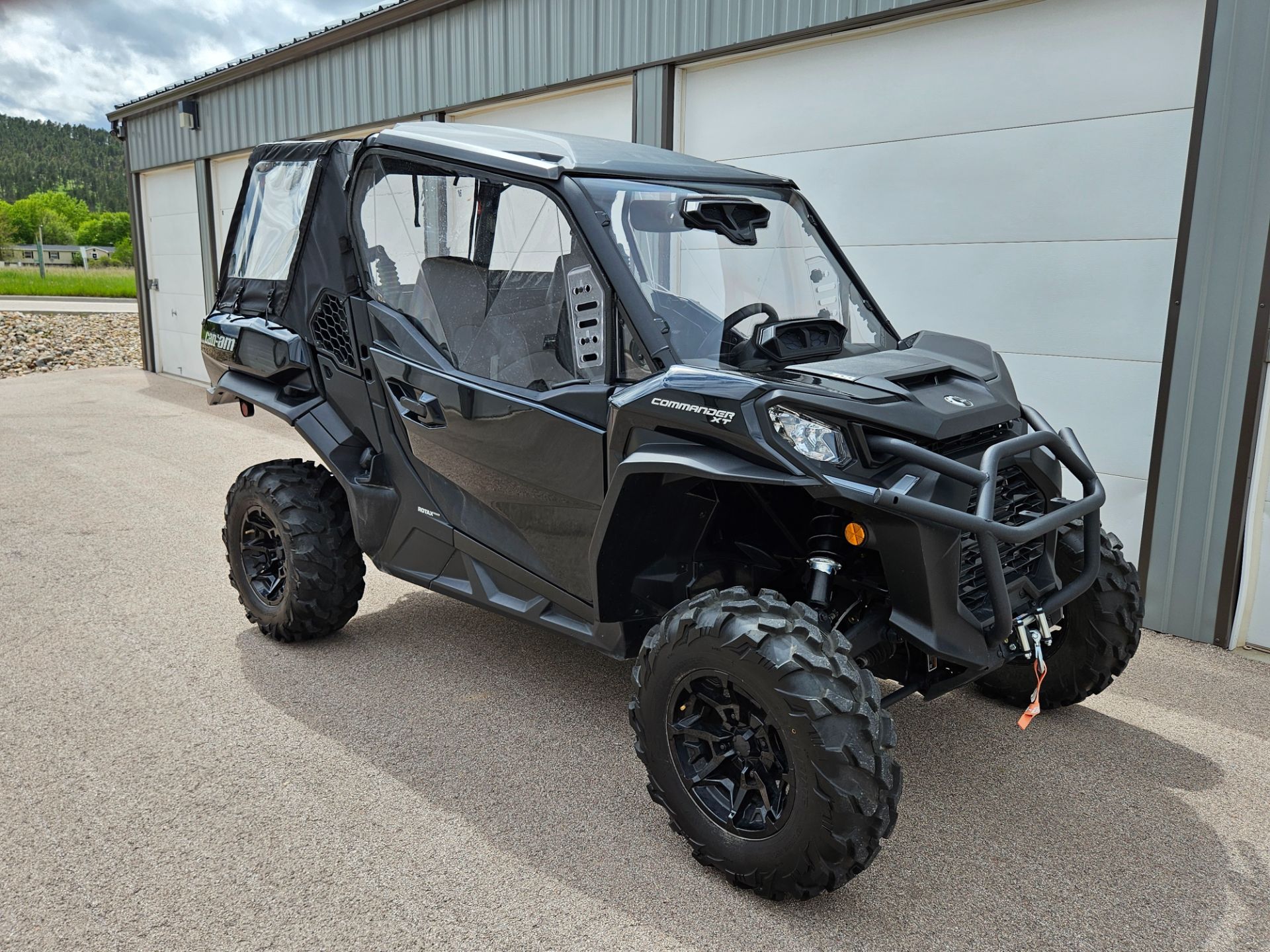 Pre-Owned 2022 Can-Am Commander XT 700