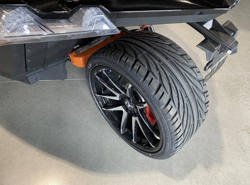 New 2024 Polaris Slingshot® R AutoDrive Radar Blue - Image 19