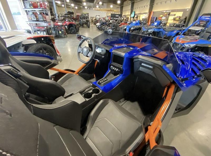 New 2024 Polaris Slingshot® R AutoDrive Radar Blue - Image 29