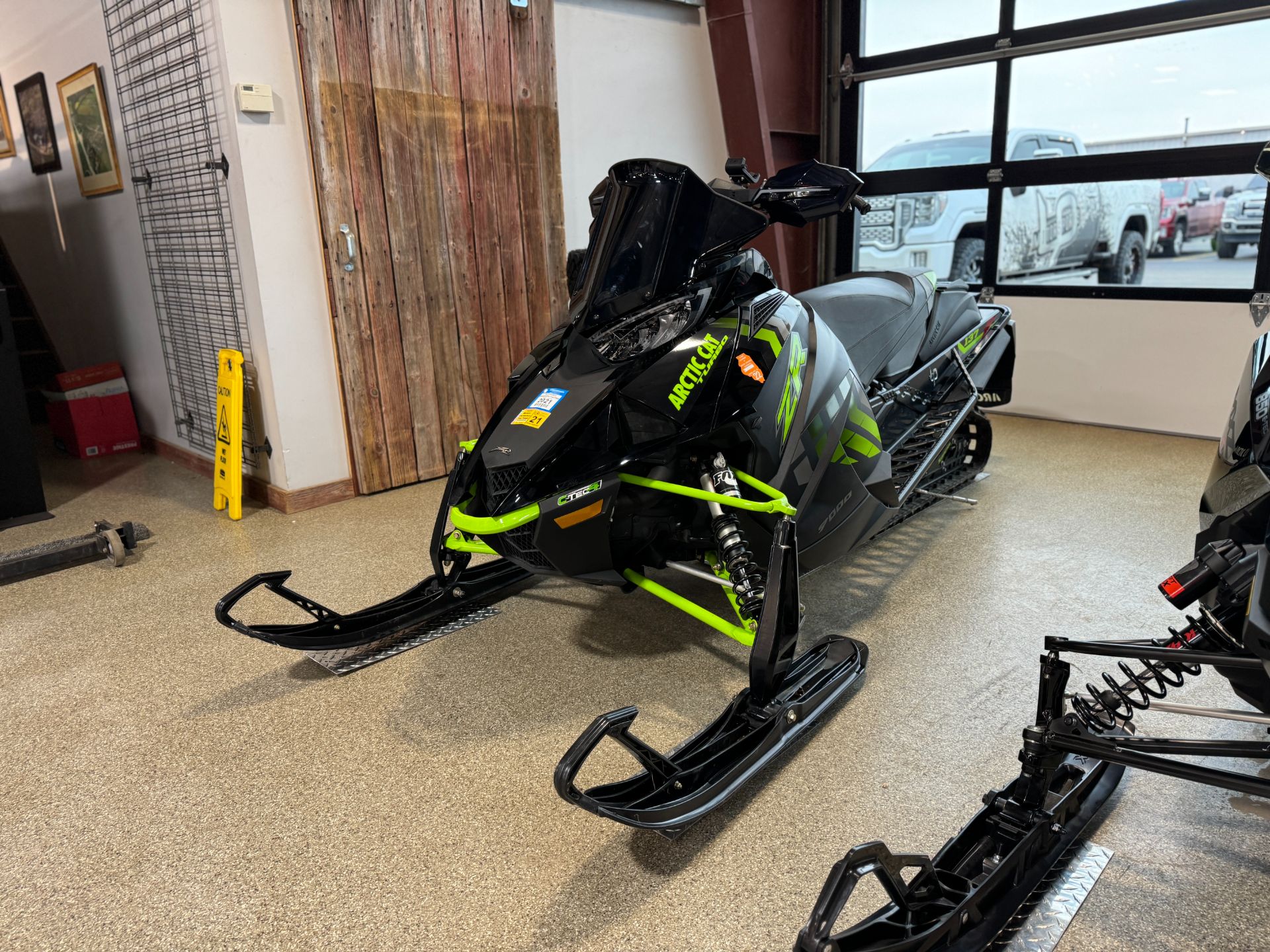 Pre-Owned 2017 Arctic Cat ZR 9000 Limited 137 For Sale - Image 10