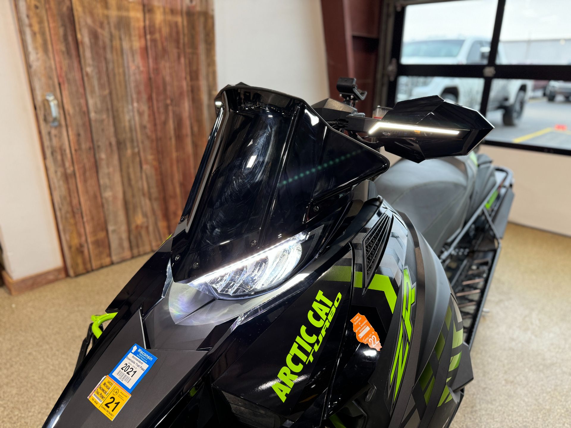 Pre-Owned 2017 Arctic Cat ZR 9000 Limited 137 For Sale - Image 3