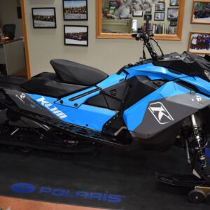 2019 Ski-Doo Summit SP 165 850 E-TEC SHOT PowderMax Light 3.0 w/ Fl