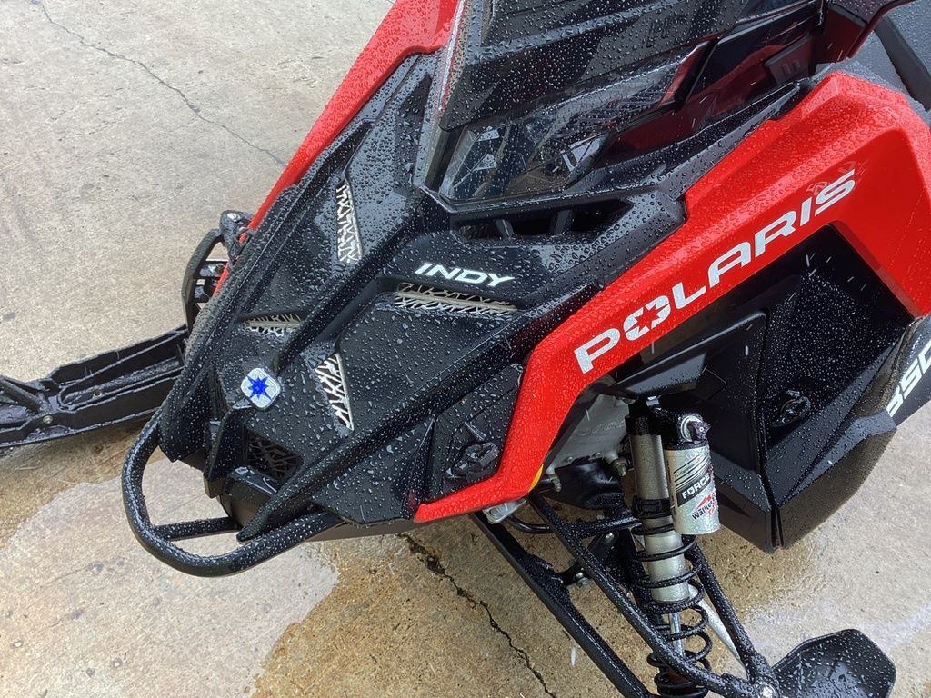 Pre-Owned 2021 Polaris 850 Indy XC 129 For Sale - Image 4