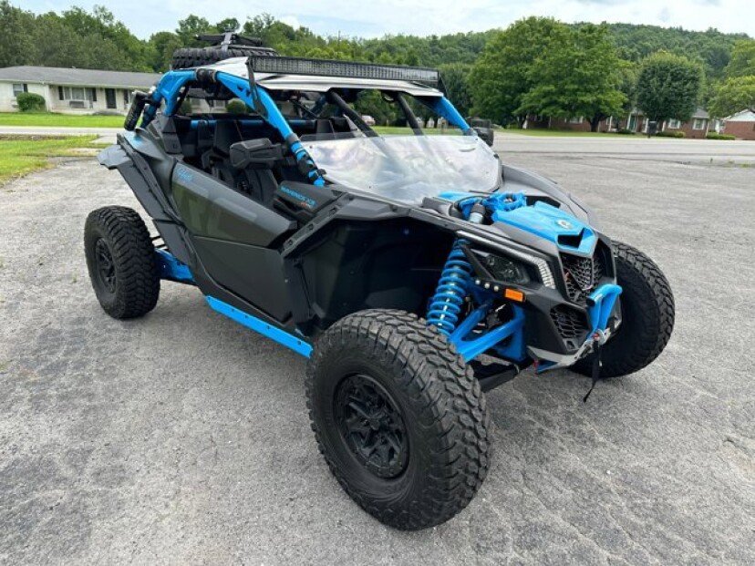 Pre-Owned 2018 Can-Am Maverick X3 X rc Turbo R with Winch and GPS - 424 Miles - Image 8