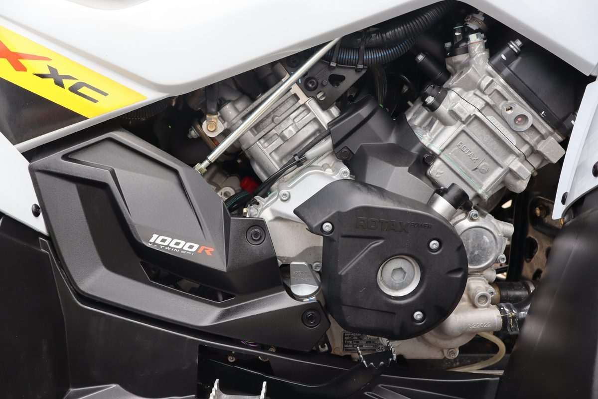 Pre-Owned 2024 Can-Am Renegade X xc 1000R – 91 HP Trail Performance Sport ATV - Image 9