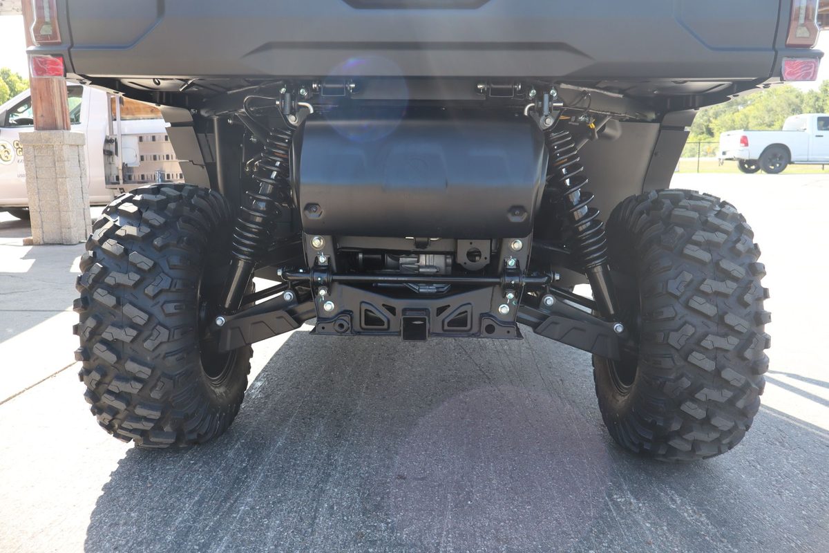 2025 CFMOTO UFORCE U10 Pro – 3-Seat Utility Side-by-Side - Image 10