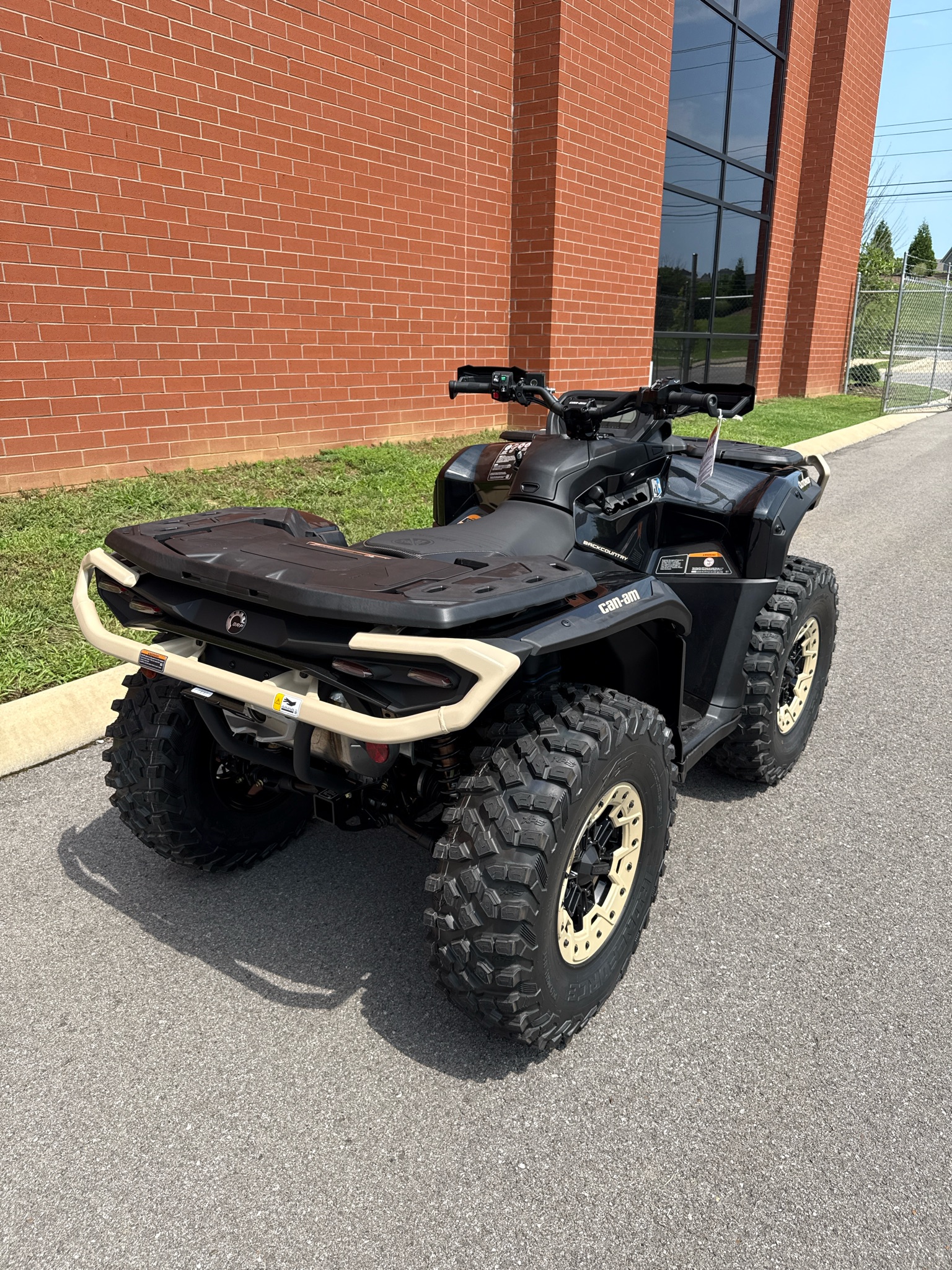 New 2026 Can-Am Outlander Backcountry 1000R For Sale - Image 9