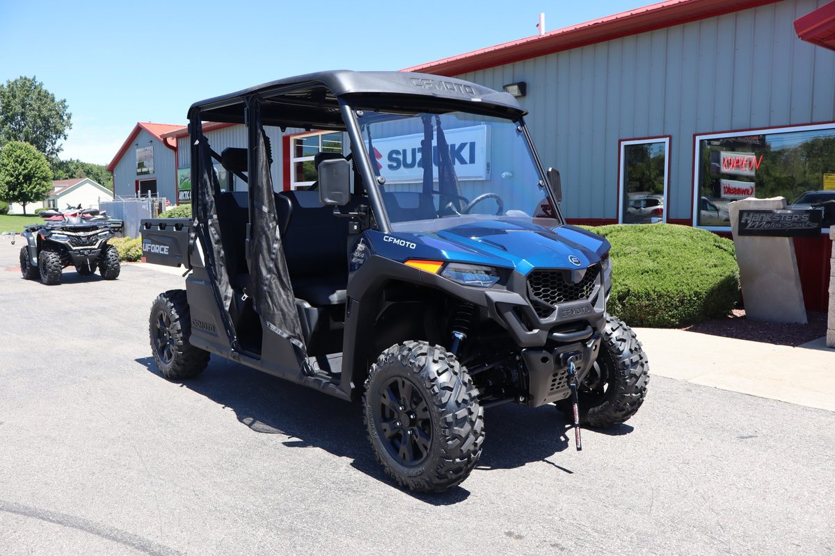 2026 CFMOTO UFORCE 800 XL – Two-Row Crew Utility Side-by-Side - Image 2