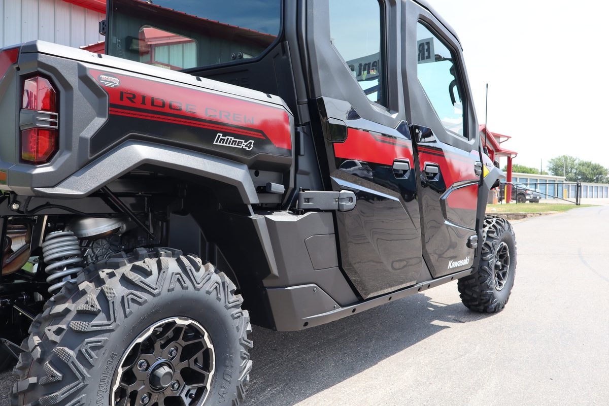 2026 Kawasaki RIDGE CREW Platinum Ranch Edition HVAC – Six-Passenger Climate-Controlled Utility Side-by-Side - Image 3