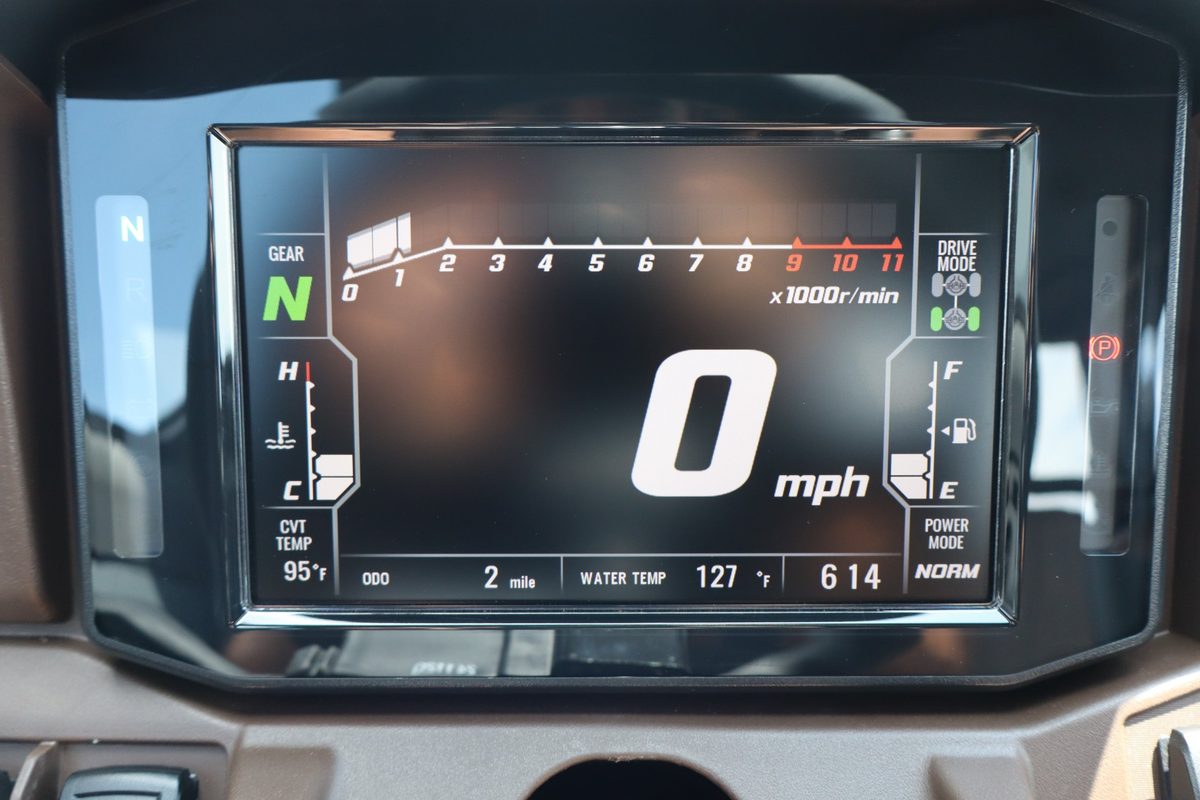 2026 Kawasaki RIDGE CREW Platinum Ranch Edition HVAC – Six-Passenger Climate-Controlled Utility Side-by-Side - Image 15