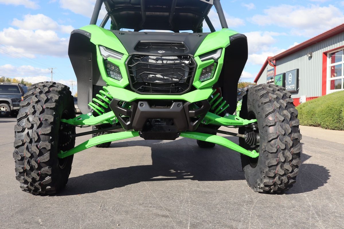 2026 Kawasaki Teryx4 H2 Deluxe eS – Supercharged Four-Seat Sport Side-by-Side - Image 8