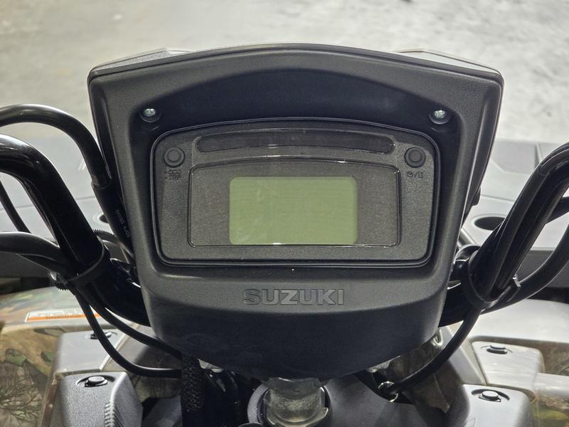 2025 Suzuki KingQuad 750AXi Power Steering SE Camo – 722cc 4WD Utility ATV - Image 9